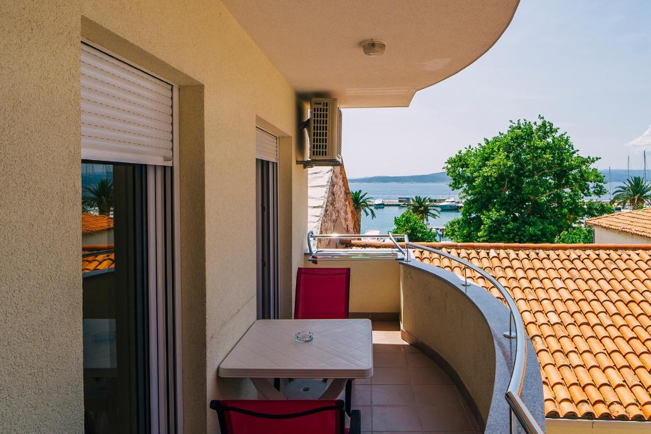 Apartments Luxur Center Baška Voda Kültér fotó